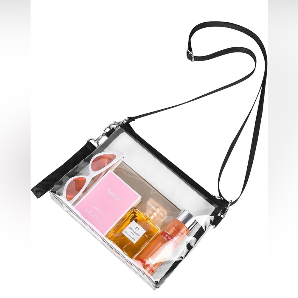 Clear purse, stadium approved